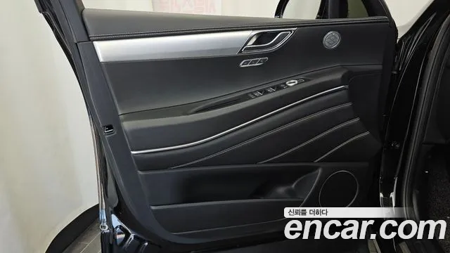 Genesis GV80 — Фото автомобиля 13