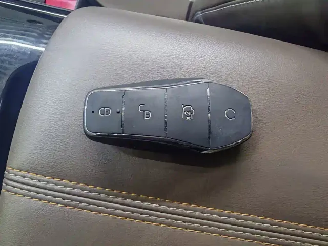 BYD Qin PLUS — Фото автомобиля 8