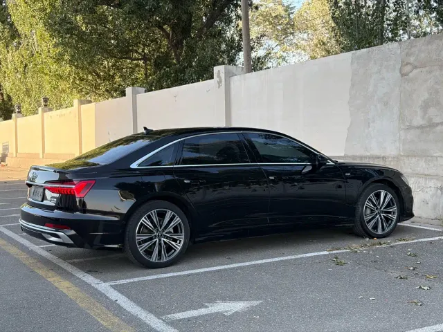 Audi A6L — Фото автомобиля 20