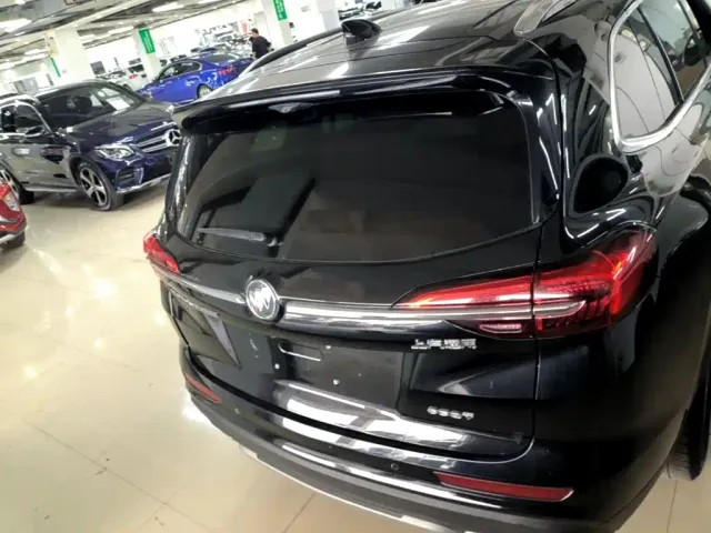 Buick Envision Plus — Фото автомобиля 5