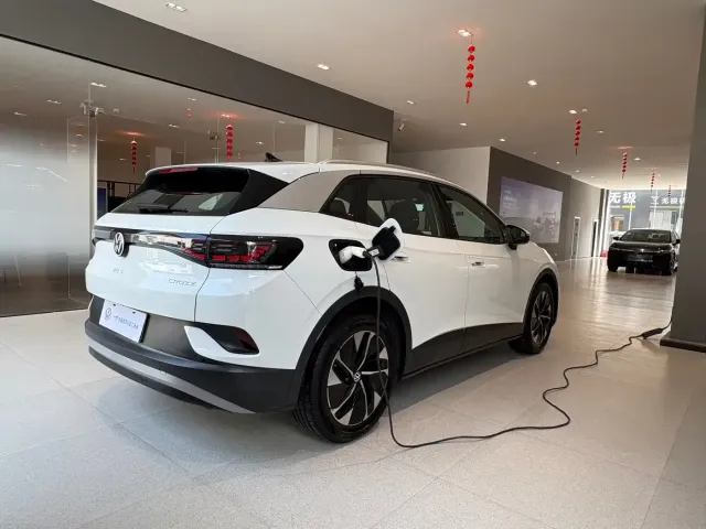 Volkswagen ID.4 Crozz — Фото автомобиля 9