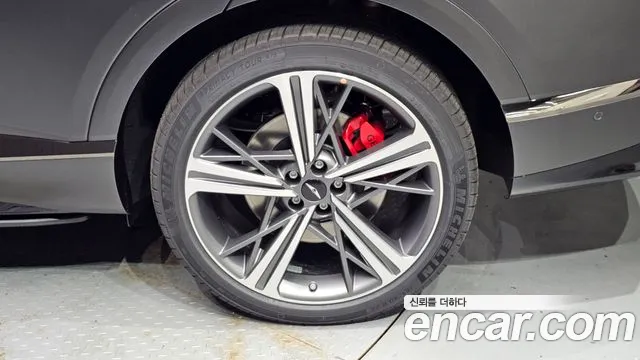 Genesis GV80 — Фото автомобиля 20