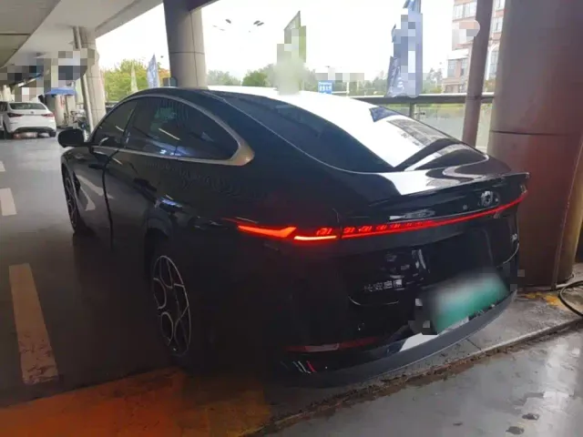 Changan Qiyuan A07 — Фото автомобиля 4