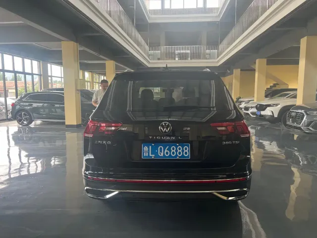Volkswagen Tiguan L — Фото автомобиля 5