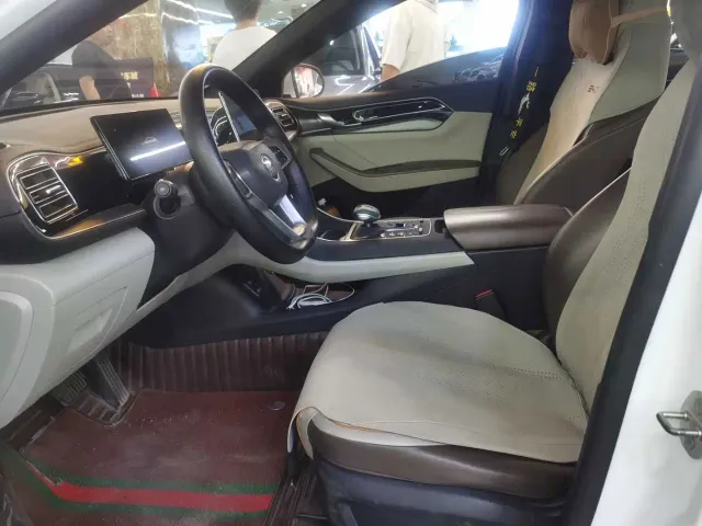 BYD Qin PLUS — Фото автомобиля 6