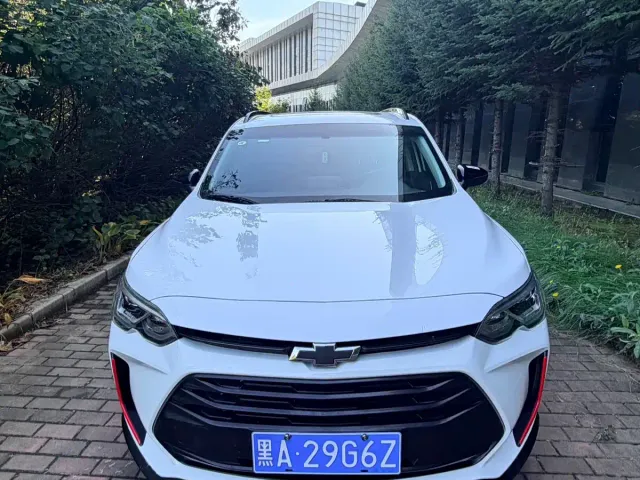 Chevrolet Orlando — Фото автомобиля 2