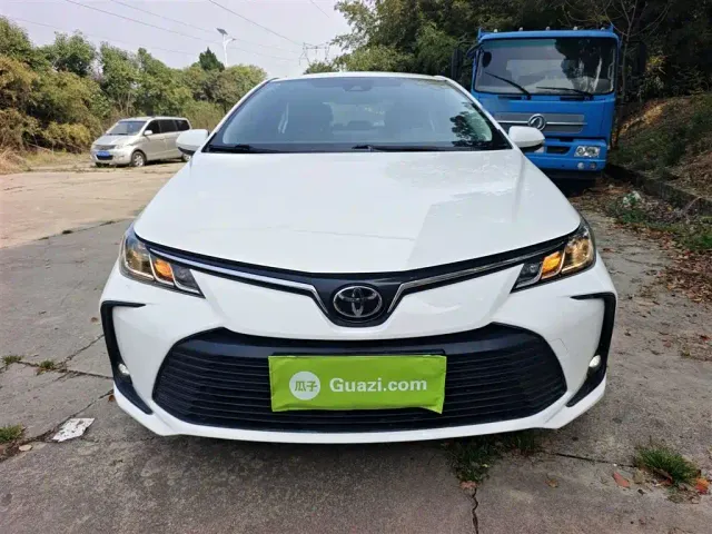 Toyota Corolla — Фото автомобиля 2