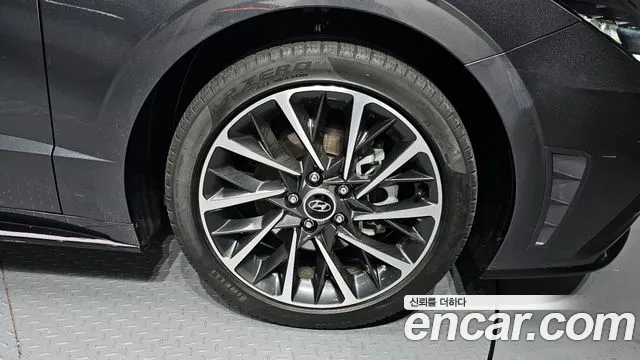 Hyundai Sonata — Фото автомобиля 21