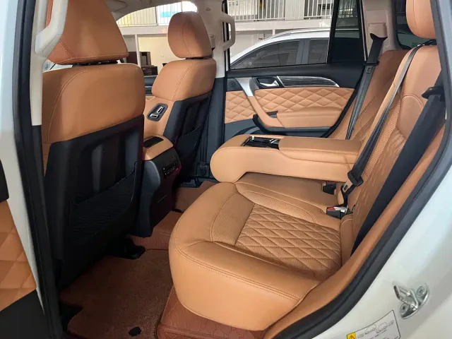 Haval H9 — Фото автомобиля 8