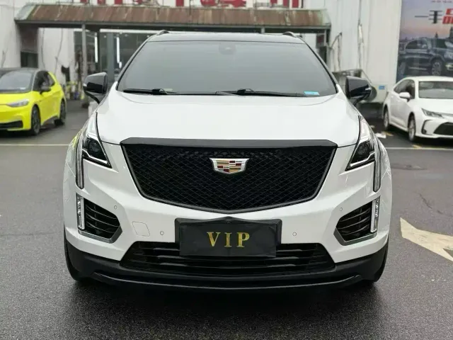 Cadillac XT5 — Фото автомобиля 2
