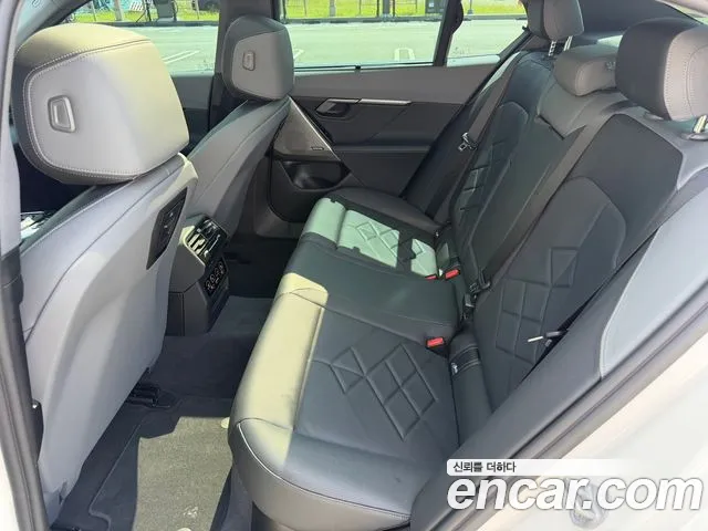 BMW 5-Series 5 серия (G60) — Фото автомобиля 7
