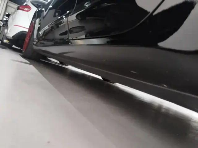 Tesla Model 3 — Фото автомобиля 21