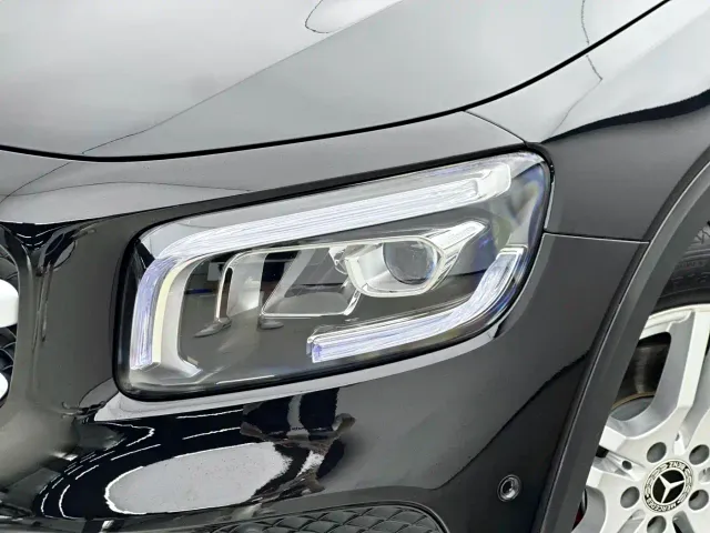 Mercedes-Benz GLB-Class — Фото автомобиля 13