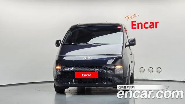 Hyundai Staria — Фото автомобиля 3