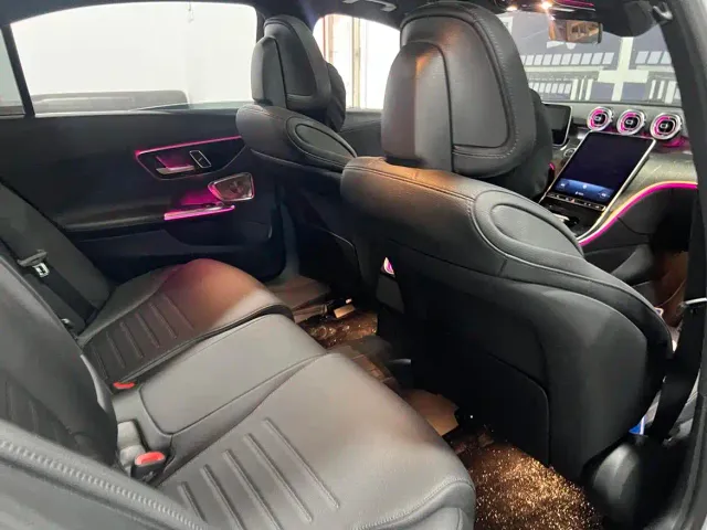 Mercedes-Benz C-Class — Фото автомобиля 10