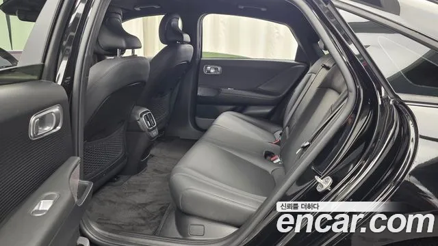 Hyundai Ioniq6 — Фото автомобиля 11