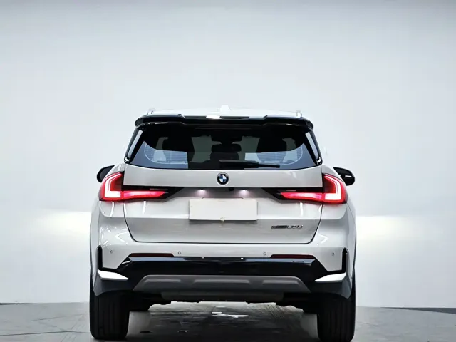 BMW X1 — Фото автомобиля 7