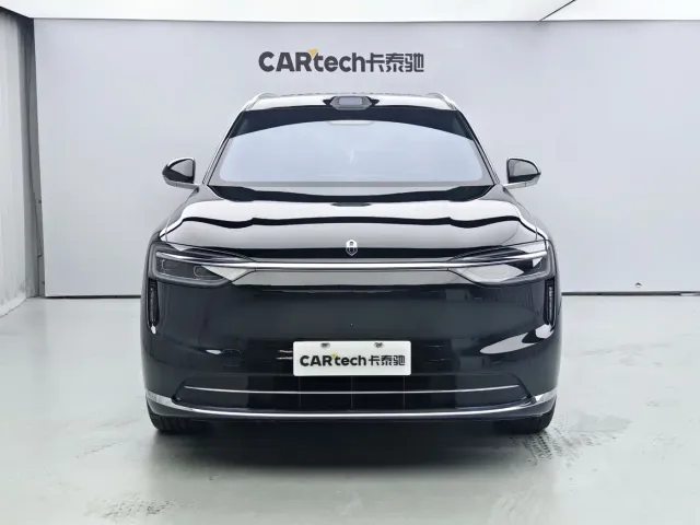 Aito M7 — Фото автомобиля 2