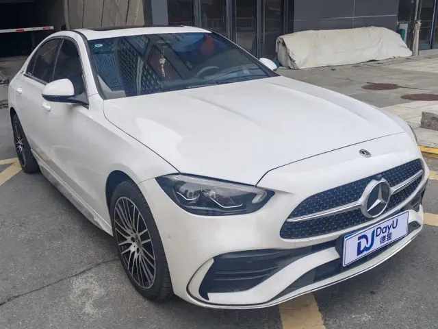 Mercedes-Benz C-Class — Фото автомобиля 3