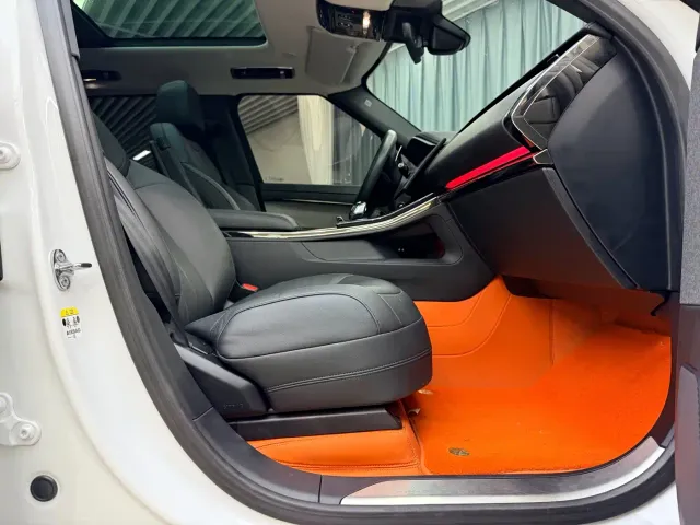 Land Rover Range Rover Sport — Фото автомобиля 19
