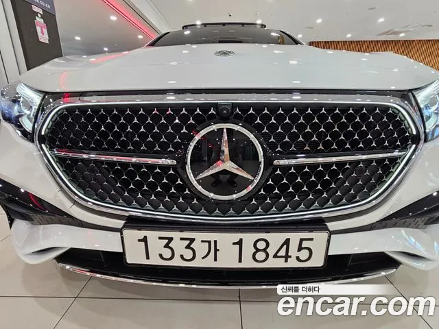 Mercedes-Benz E-Class W214 — Фото автомобиля 19