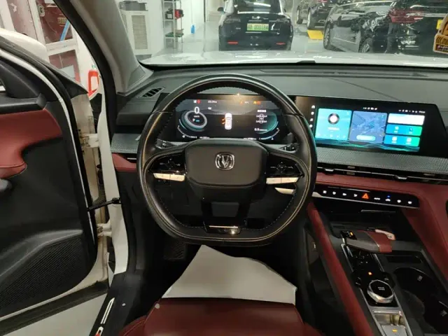 Changan CS75 Plus — Фото автомобиля 10