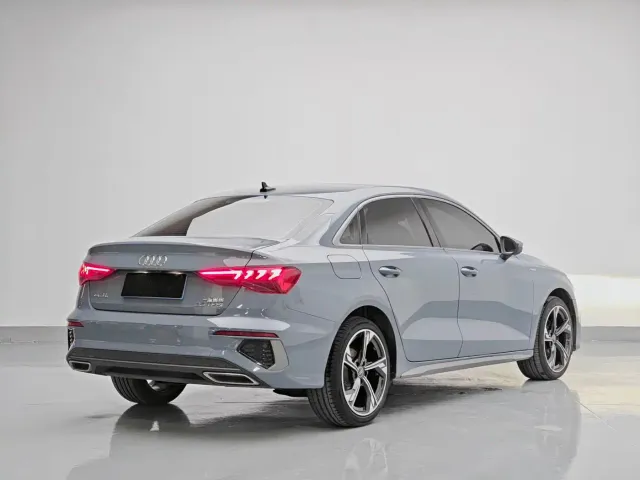 Audi A3 — Фото автомобиля 4