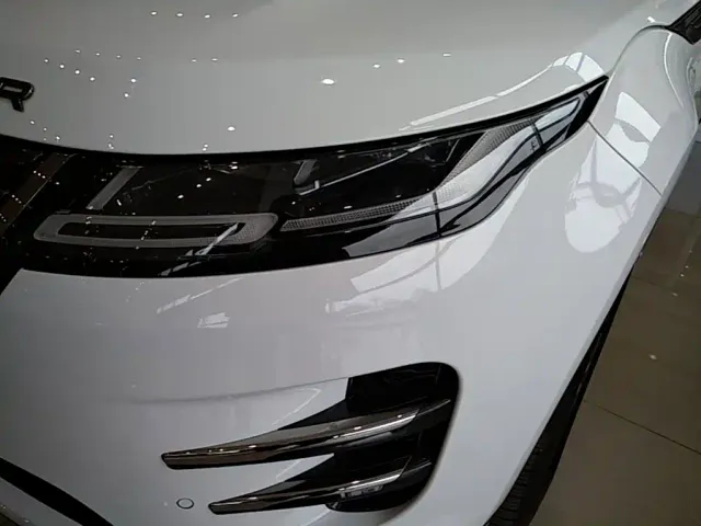 Land Rover Range Rover Evoque — Фото автомобиля 23