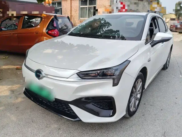 Фотография автомобиля — GAC Aion S