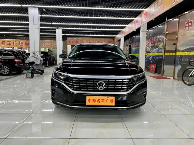 Volkswagen Passat — Фото автомобиля 2
