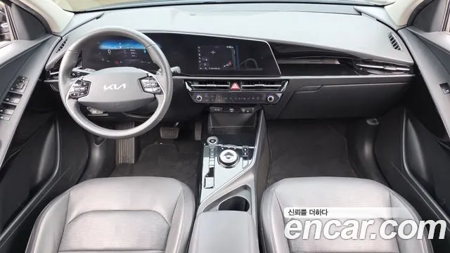 Kia Niro — Фото автомобиля 7