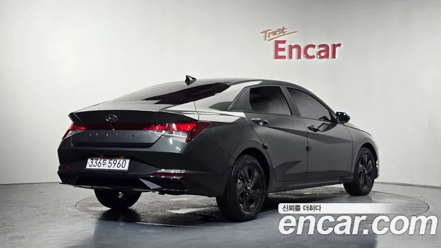 Hyundai AVANTE Avante (CN7) — Фото автомобиля 2