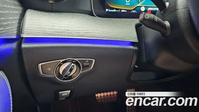 Mercedes-Benz CLS-Class — Фото автомобиля 29