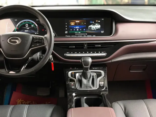 GAC Trumpchi M6 — Фото автомобиля 19