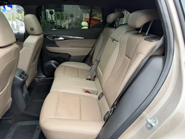 Buick Envision Plus — Фото автомобиля 12