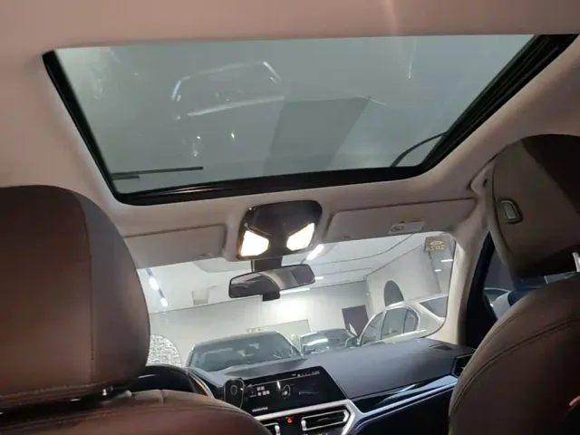 BMW 3 Series — Фото автомобиля 17