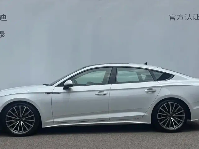 Audi A5 — Фото автомобиля 3