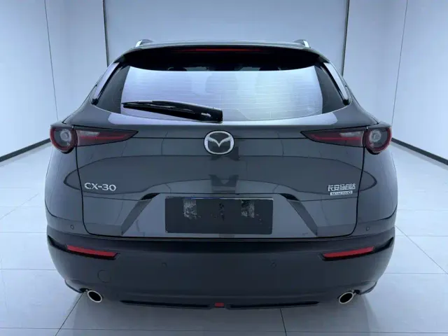 Mazda CX-30 — Фото автомобиля 5