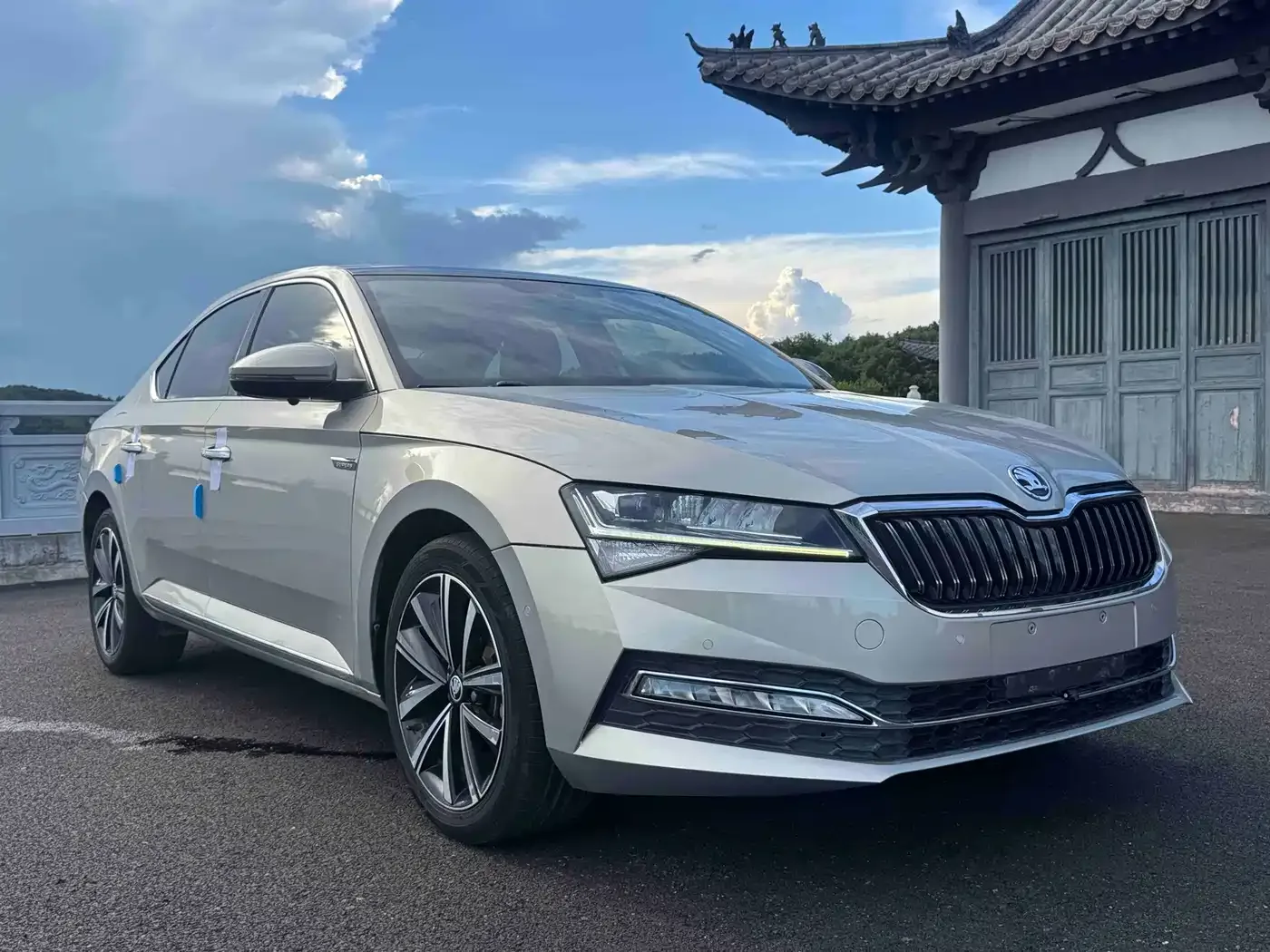Škoda Superb 2022 TSI280 DSG Premium Edition — Фото автомобиля 3