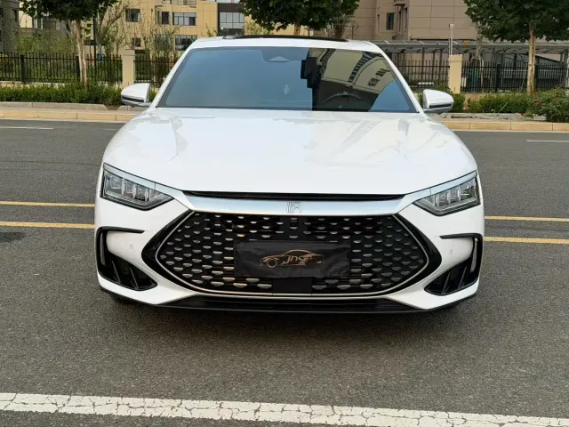 BYD Han — Фото автомобиля 2