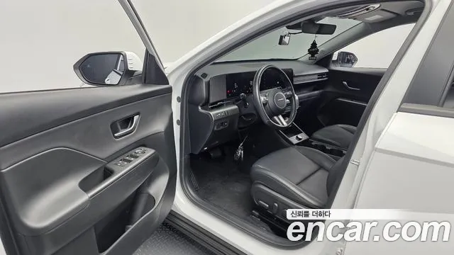 Hyundai Kona — Фото автомобиля 15