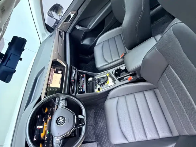 Volkswagen Tharu — Фото автомобиля 22