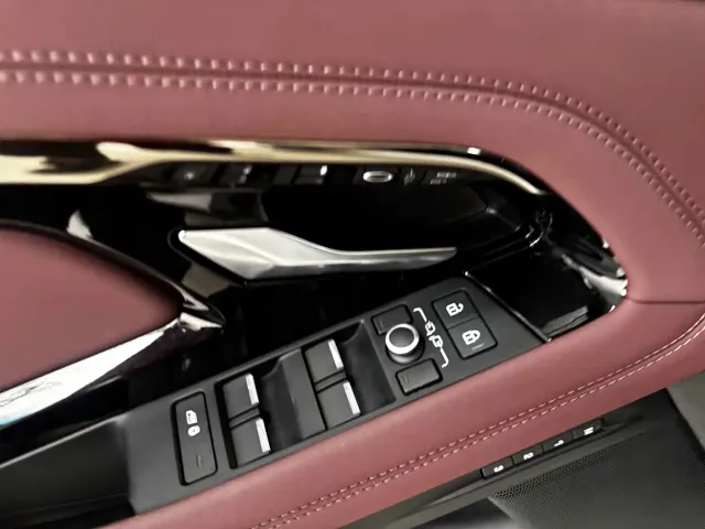 Land Rover Range Rover Evoque — Фото автомобиля 12