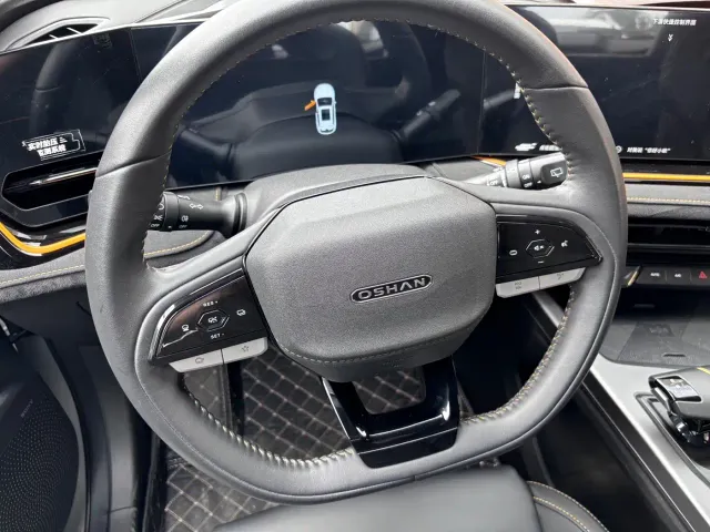 Changan X5 Plus — Фото автомобиля 7