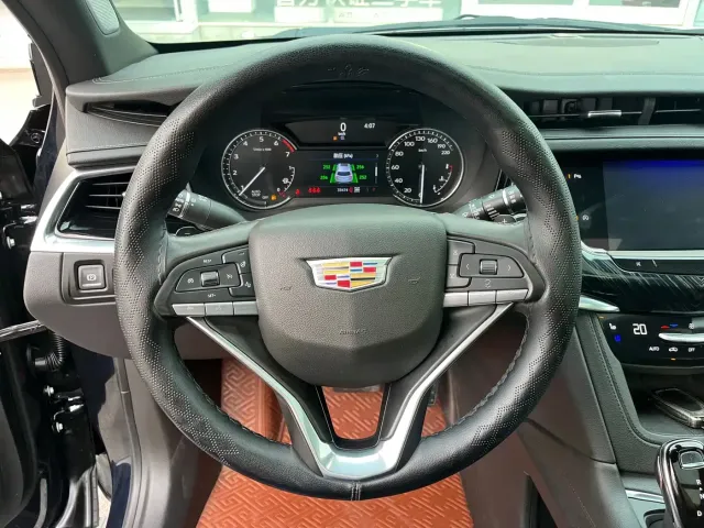 Cadillac XT6 — Фото автомобиля 7
