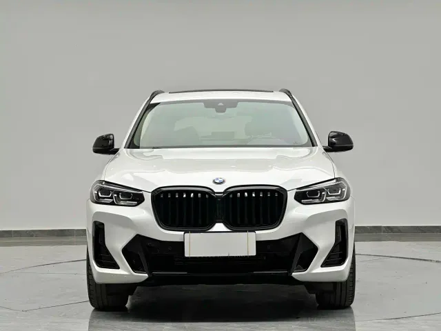 BMW X3 — Фото автомобиля 3
