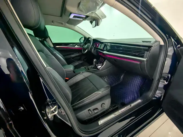 Volkswagen Passat — Фото автомобиля 12
