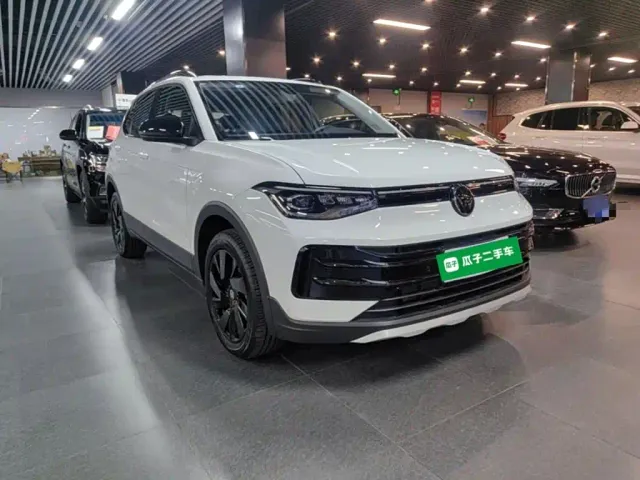 Volkswagen Tharu — Фото автомобиля 3