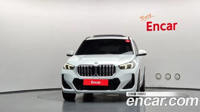 BMW X1 U11 — Фото автомобиля 3