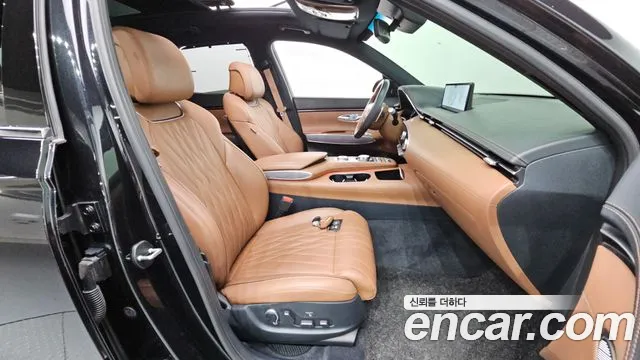 Genesis GV70 2.5T Бензин AWD — Фото автомобиля 11